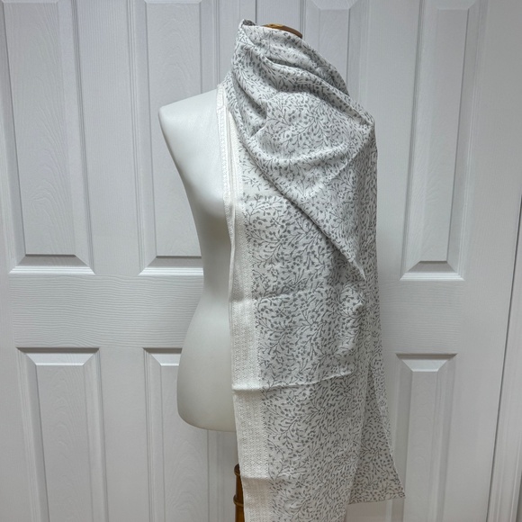 Turquoise Handcrafted Cotton Scarf / Shawl - Size 74" x 39" - NEW In Bag. - Picture 2 of 13